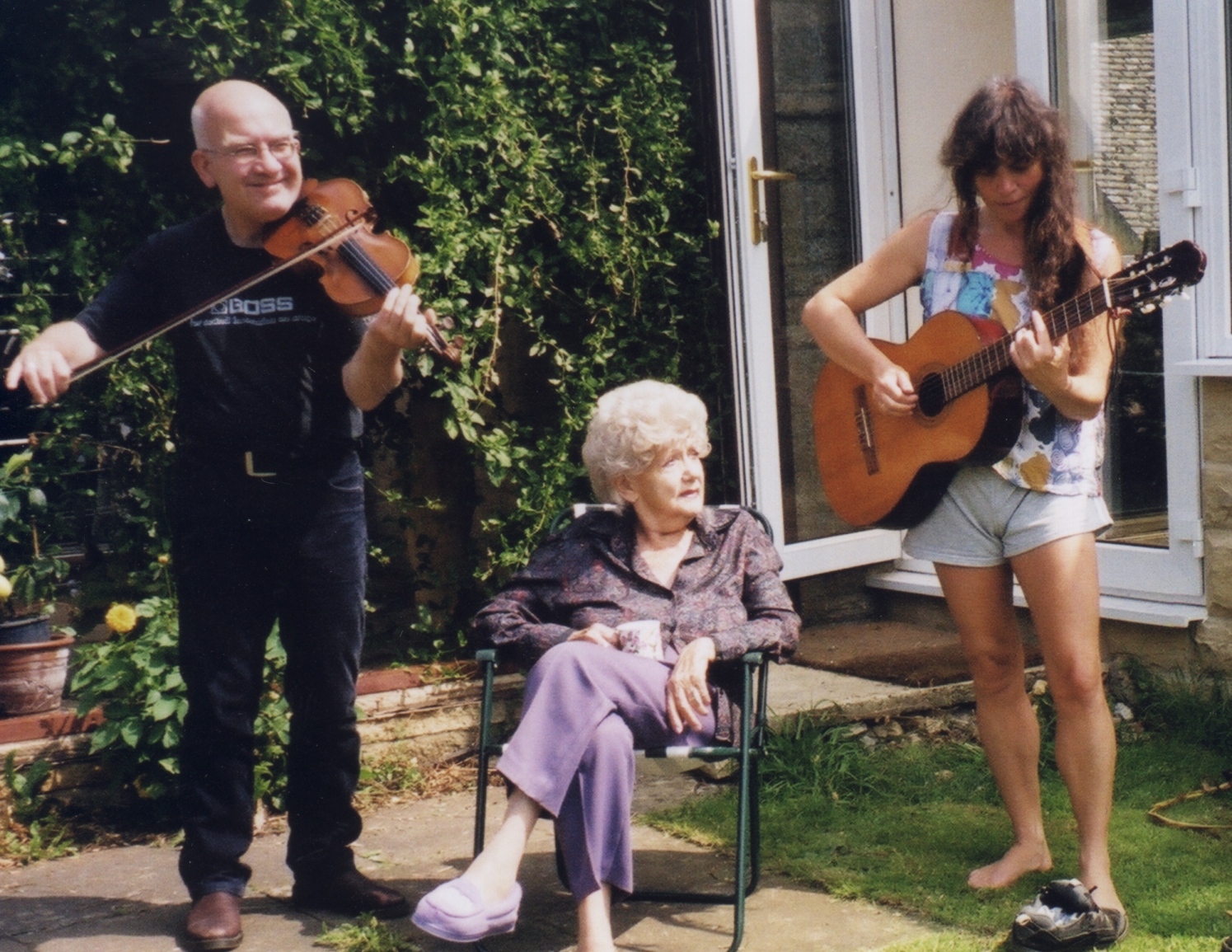 Dave and Jo, playing for Jo's nana: the duo that became FiddleBop